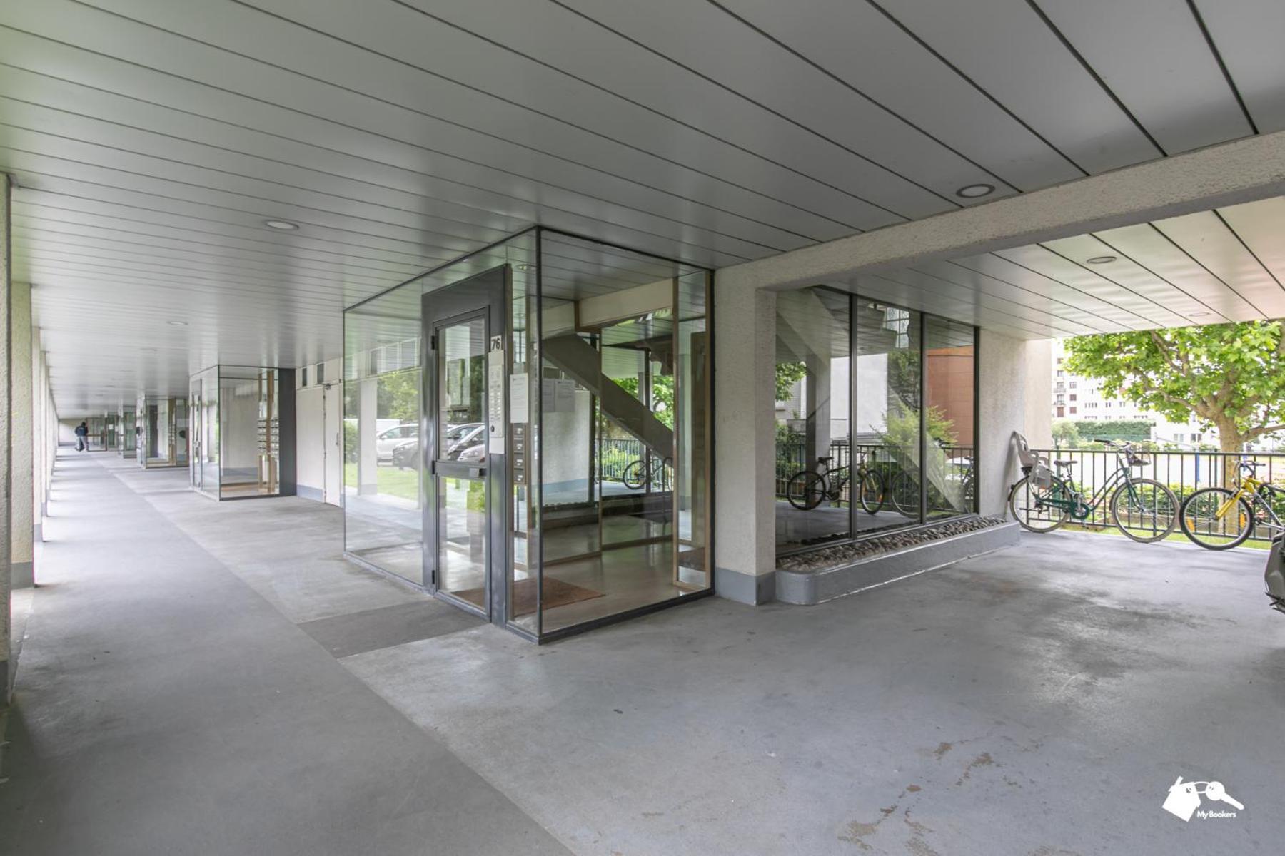 Appartement Mba - Jarry Splendide Proche Chateau De
